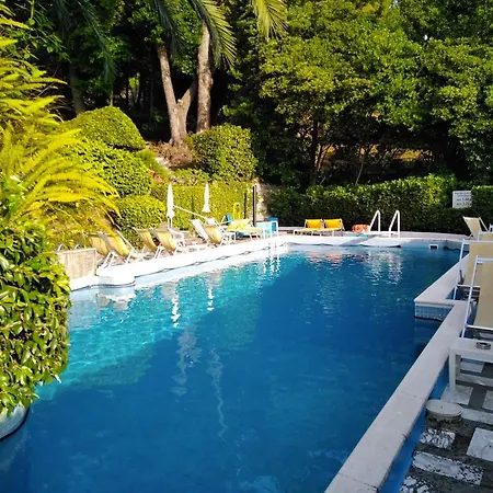 Apartamento Eurotel 505 *